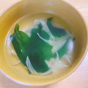 簡単！玉ねぎの鶏がらスープ